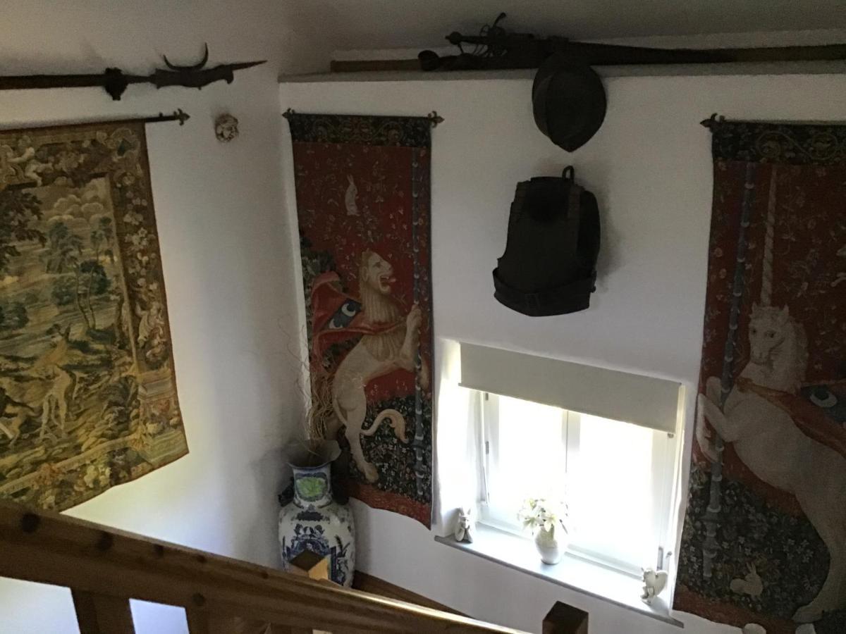 Bed and Breakfast La Ville - Les Petits Champs Buais-les-Monts Екстер'єр фото